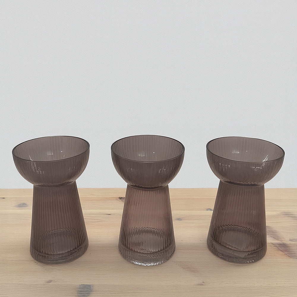 Hyacintvas "Smoke" – Liten Glasvas av Wikholm Form