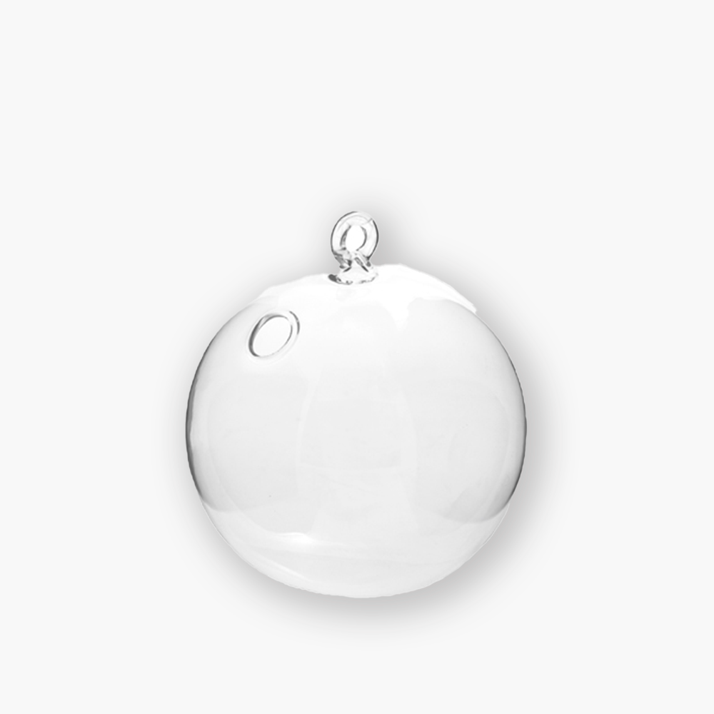 Bollås hanging glass vase by Storefactory, available in sizes M and L. Transparent Scandinavian decorative ball with small opening, perfect for ribbons, greenery or seasonal ornaments. Can be customised with glass paint to create Christmas baubles. Nordic home décor accessory.