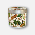 Scandinavian scented candle in tin – Candle ‘Skog’ by Sköna Ting, 7 × 7 cm, 100% soy wax with ca. 30h burn time, decorative eco-friendly design.