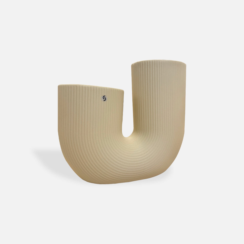 Stråvalla – Matte Ceramic Vase