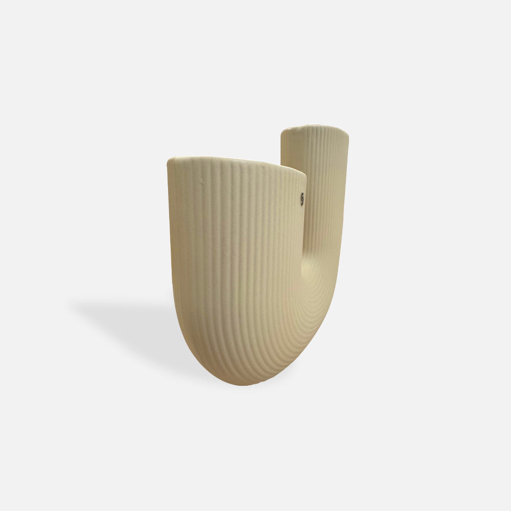 Stråvalla – Matte Ceramic Vase