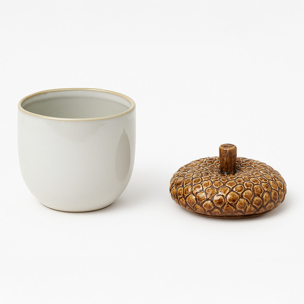 Jar of Acorns - Miljögården