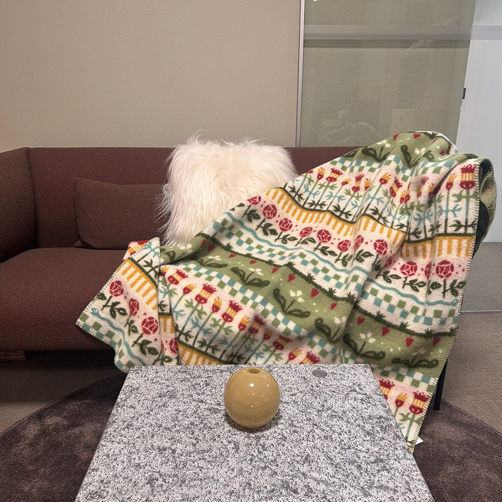 Wool Blanket “Karin” – Ekelund