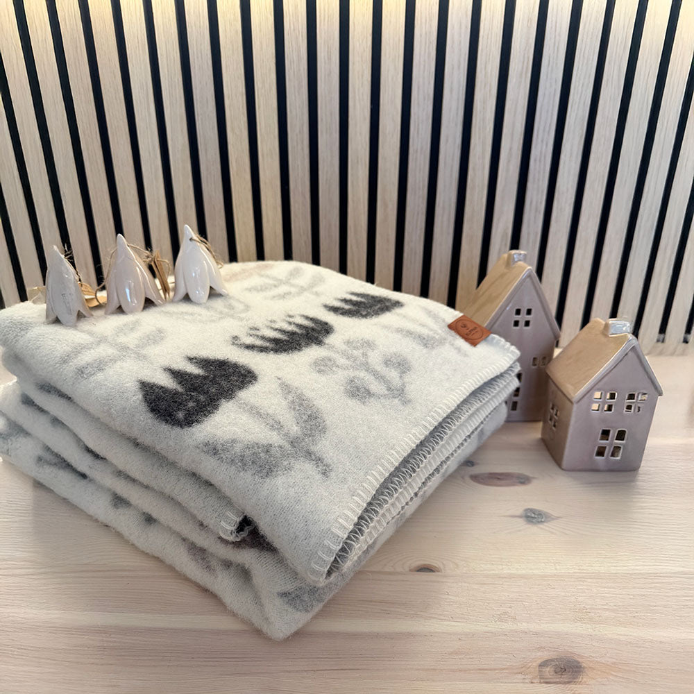 Wool blanket Tulip